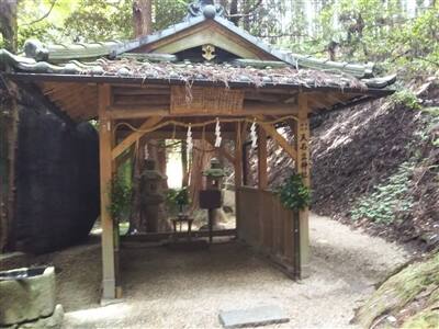 一刀石 「鬼滅の刃」で聖地化